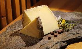 Cantal Fromage Enceinte