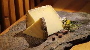 Cantal Fromage Enceinte